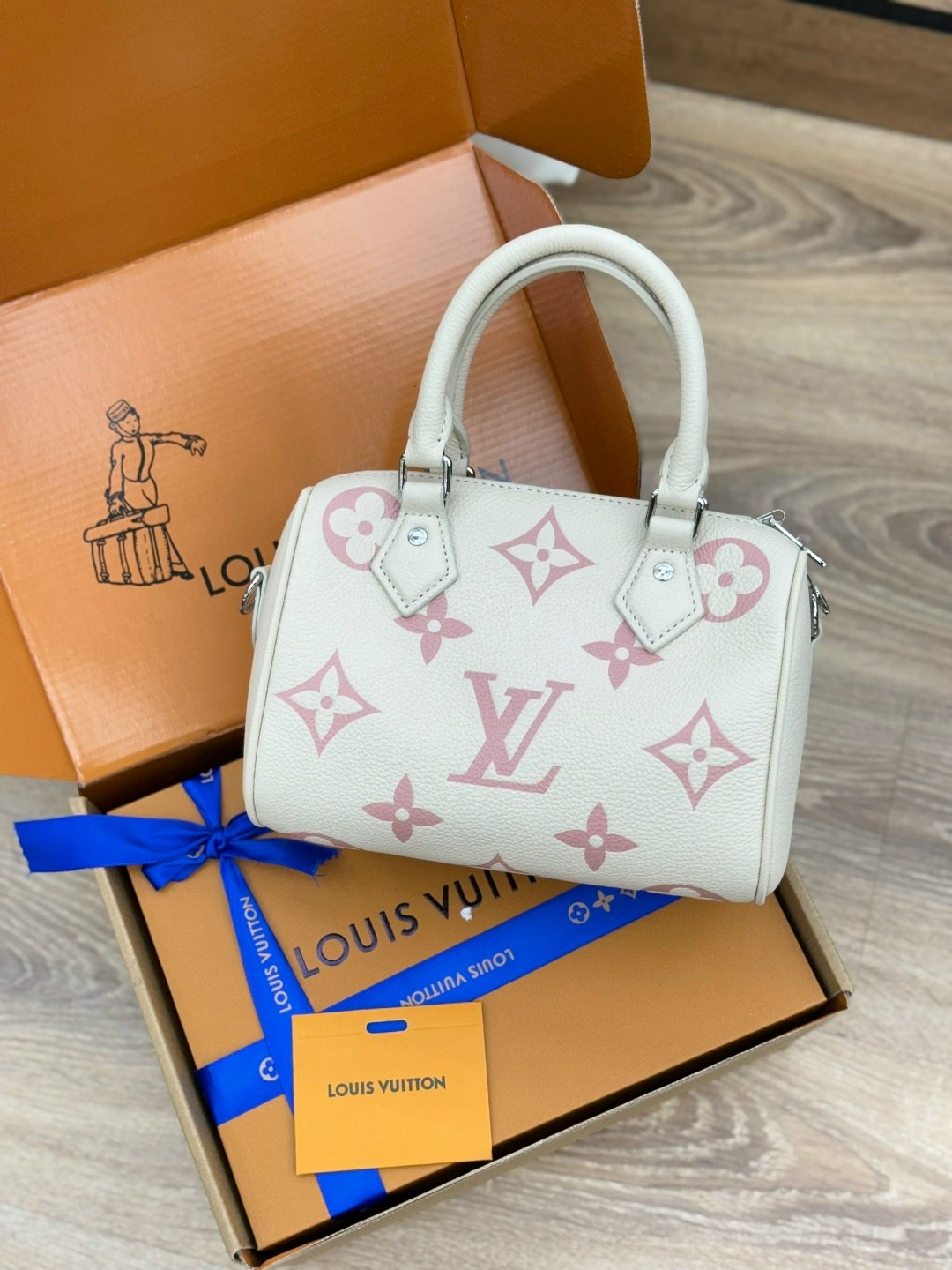 louis vuitton сумка на плечо,louis vuitton сумки,louis vuitton женская сумка,сумка багет луи виттон,модная сумка
