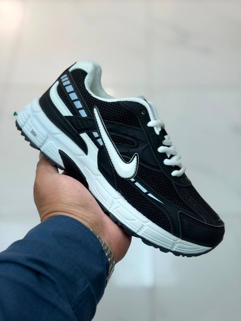 кроссовки nike initiator,кроссовки nike,кроссовки мужские nike,кроссовки nike initiator black white,nike initiator