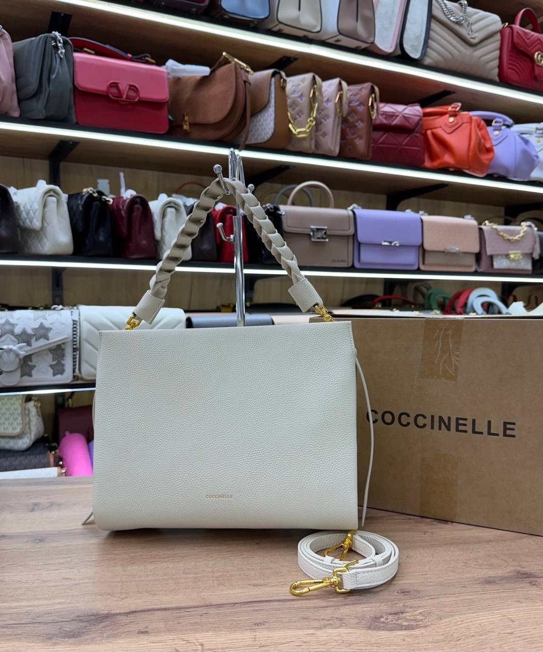 сумка coccinelle,сумка coccinelle boheme grana double,сумка женская coccinelle,coccinelle сумка boheme,женская сумка