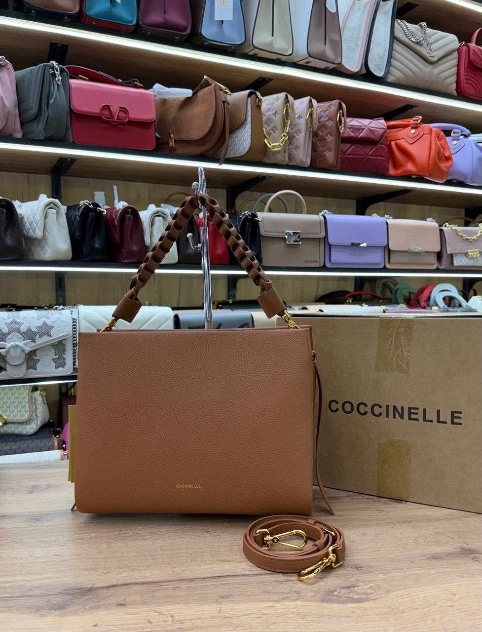 сумка coccinelle,сумка coccinelle boheme grana double,сумка женская coccinelle,coccinelle сумка boheme,женская сумка