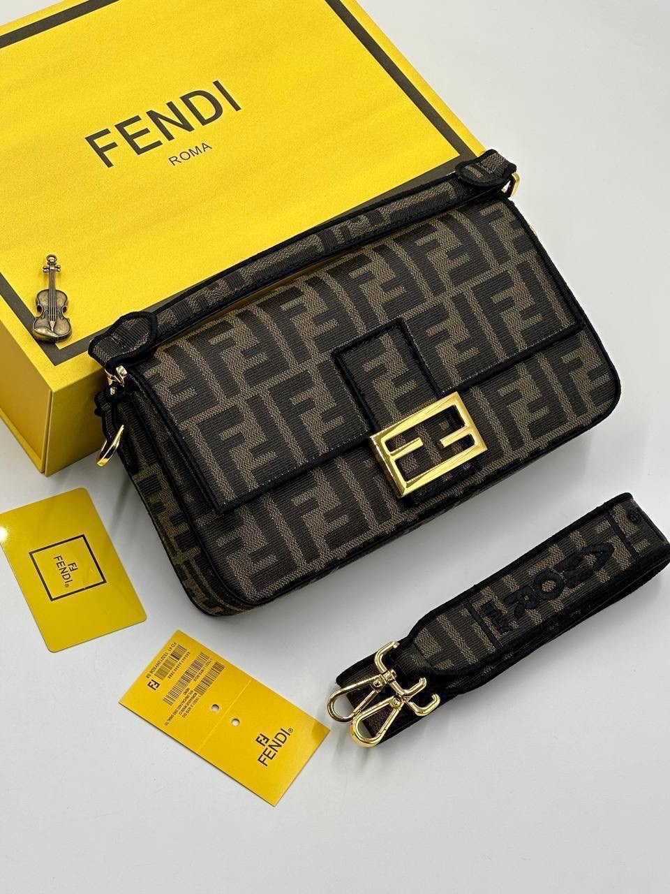 cумка fendi,fendi сумка на плечо,женская сумка fendi,fendi сумка fendi,сумка через плечо fendi