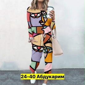 Костюм
