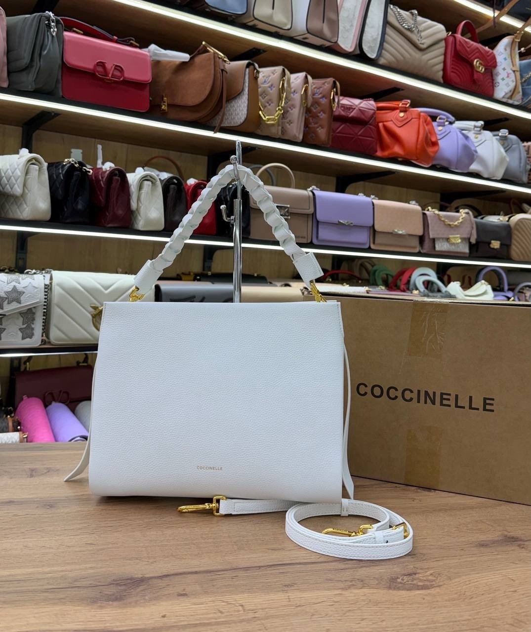 сумка coccinelle,сумка coccinelle boheme grana double,сумка женская coccinelle,coccinelle сумка boheme,женская сумка