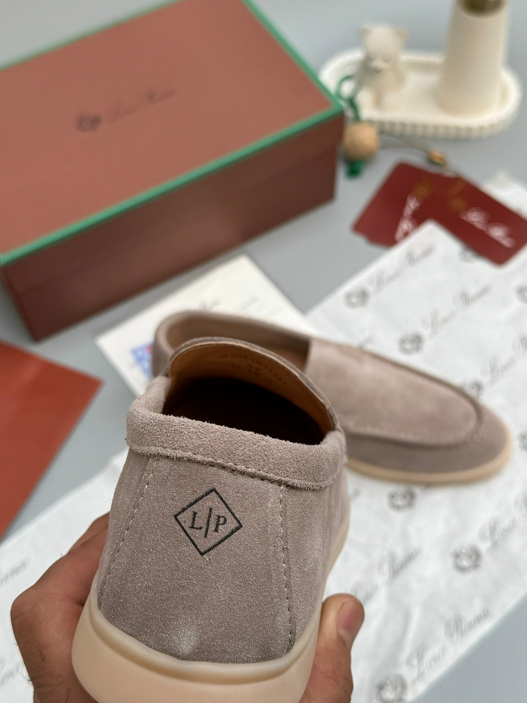 лоферы из натуральной замши loro piana,лоферы мужские loro piana,лоферы loro piana,замшевые лоферы loro piana,лоферы из натуральной замши
