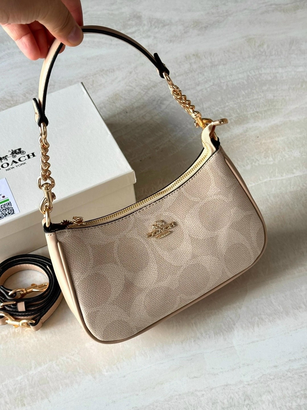 сумка coach,сумка на плечо coach,женская сумка coach,сумка кросс-боди через плечо coach,сумка coach коч багет реплика medaizline 207713232