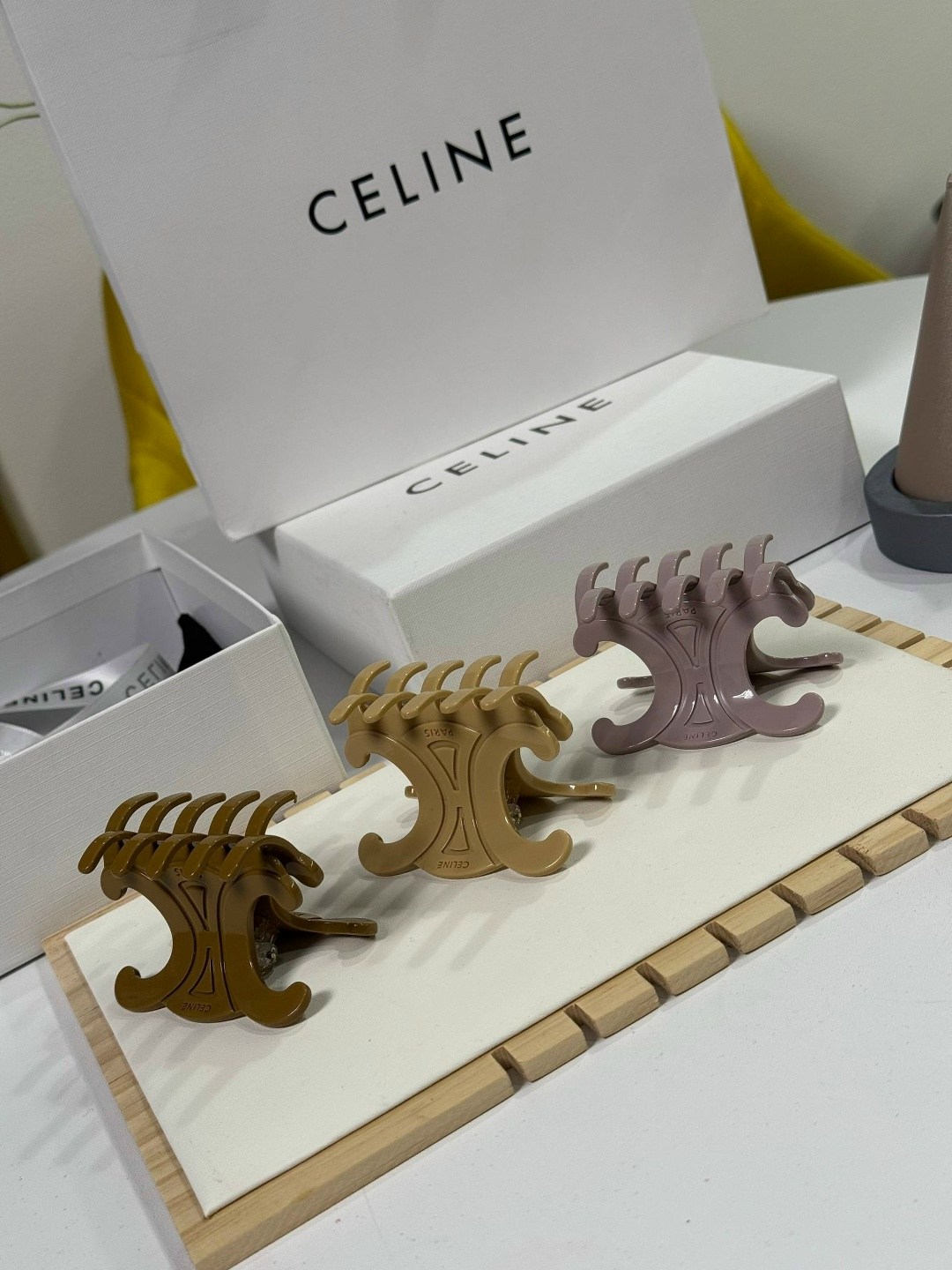 серьги celine,брендовые украшения,аксессуары женские,аксессуар для бижутерии,зажим для волос