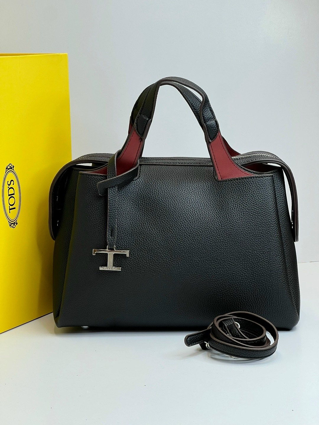 сумка,tods сумка,сумка женская,сумка женская брендовая,сумка женская tods
