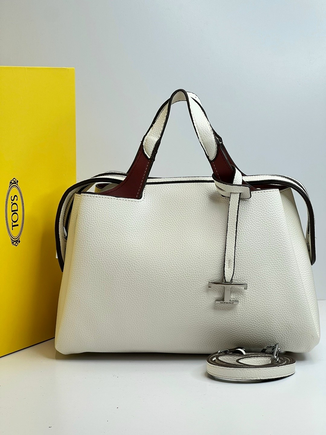 сумка,tods сумка,сумка женская,сумка женская брендовая,сумка женская tods