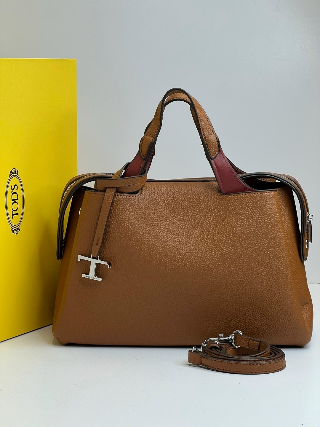 сумка,tods сумка,сумка женская,сумка женская брендовая,сумка женская tods