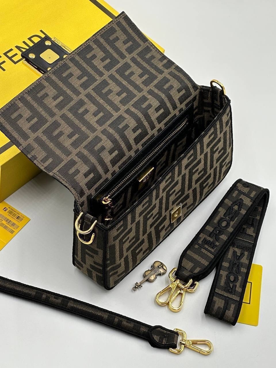 cумка fendi,fendi сумка на плечо,женская сумка fendi,fendi сумка fendi,сумка через плечо fendi