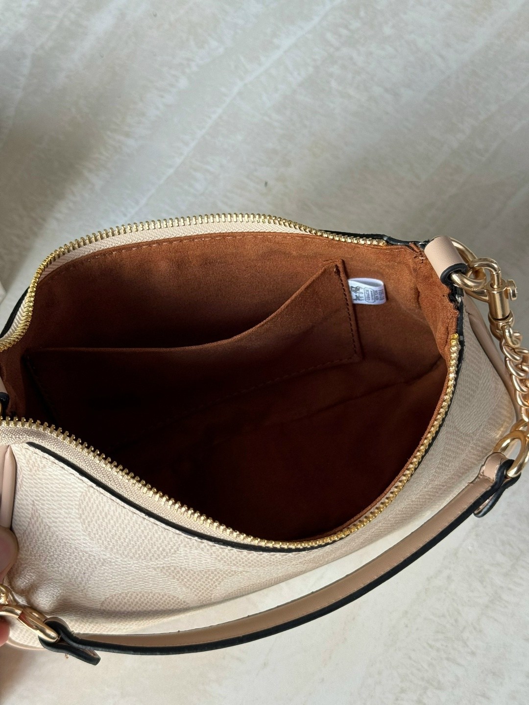 сумка coach,сумка на плечо coach,женская сумка coach,сумка кросс-боди через плечо coach,сумка coach коч багет реплика medaizline 207713232