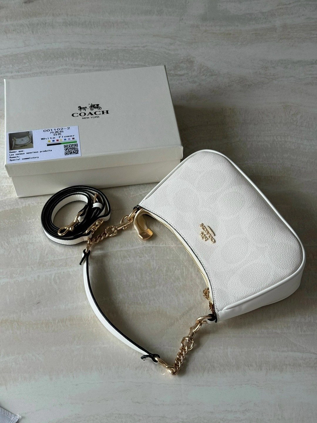 сумка coach,женская сумка coach,coach сумка на плечо,сумка,сумка coach белая