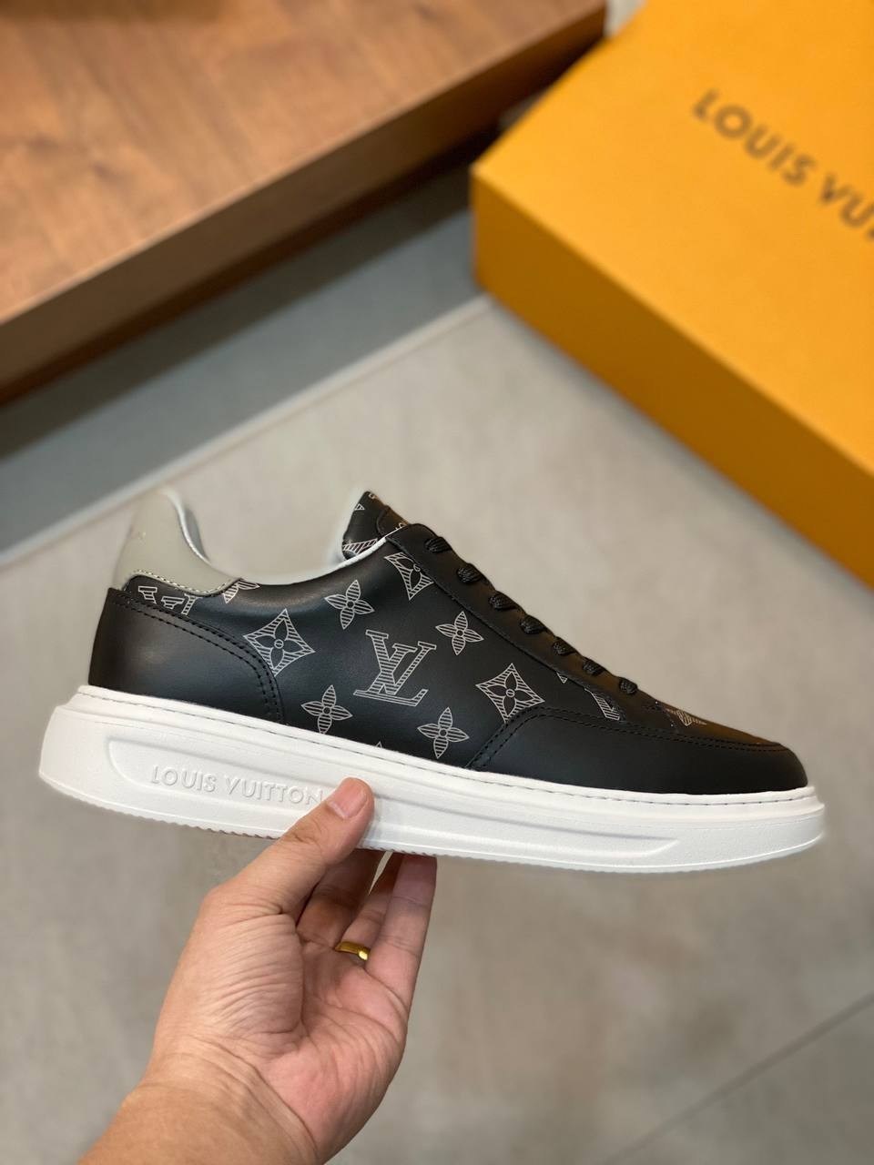мужские кроссовки louis vuitton,кеды луи виттон мужские оригинал,кроссовки louis vuitton,louis vuitton кеды,мужские кроссовки louis vuitton beverly hills