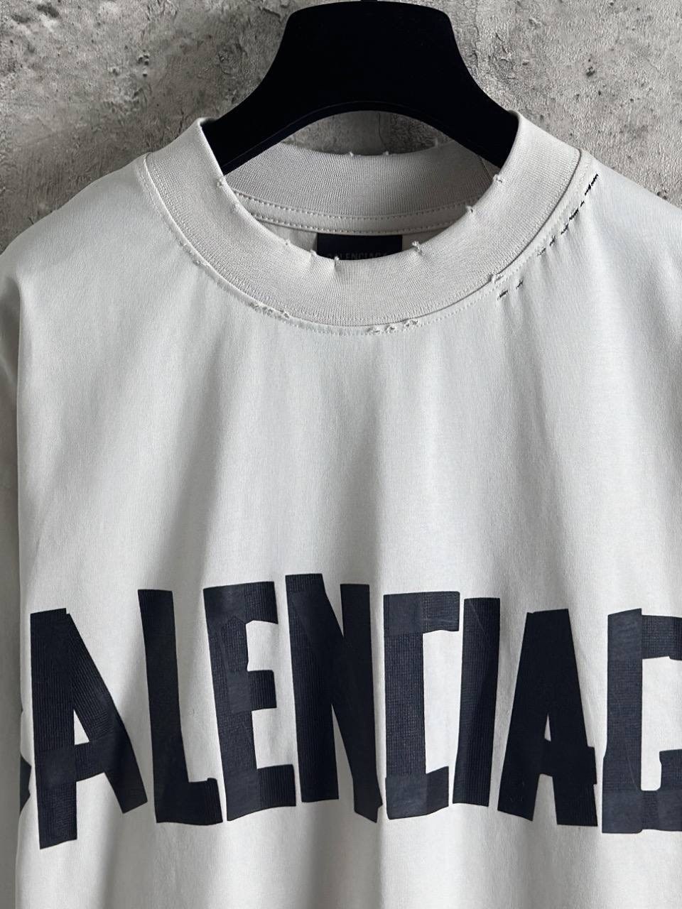 футболка balenciaga,футболка баленсиага,футболка balenciaga оверсайз,баленсиага кристобаль