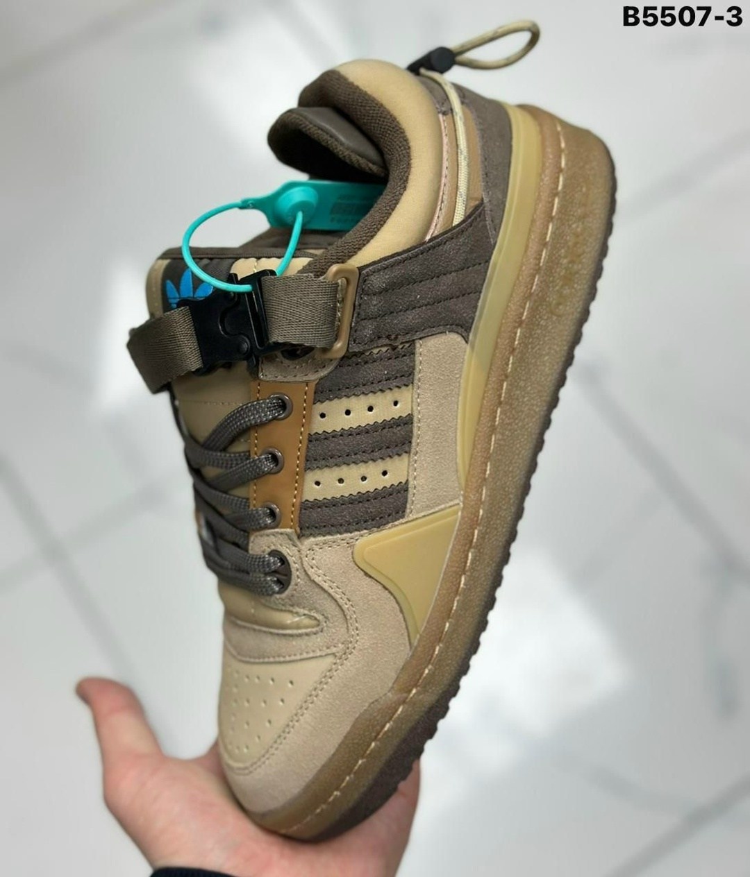 кроссовки adidas,кроссовки bad bunny x adidas forum buckle low,кроссовки адидас,кроссовки,мужские кроссовки adidas