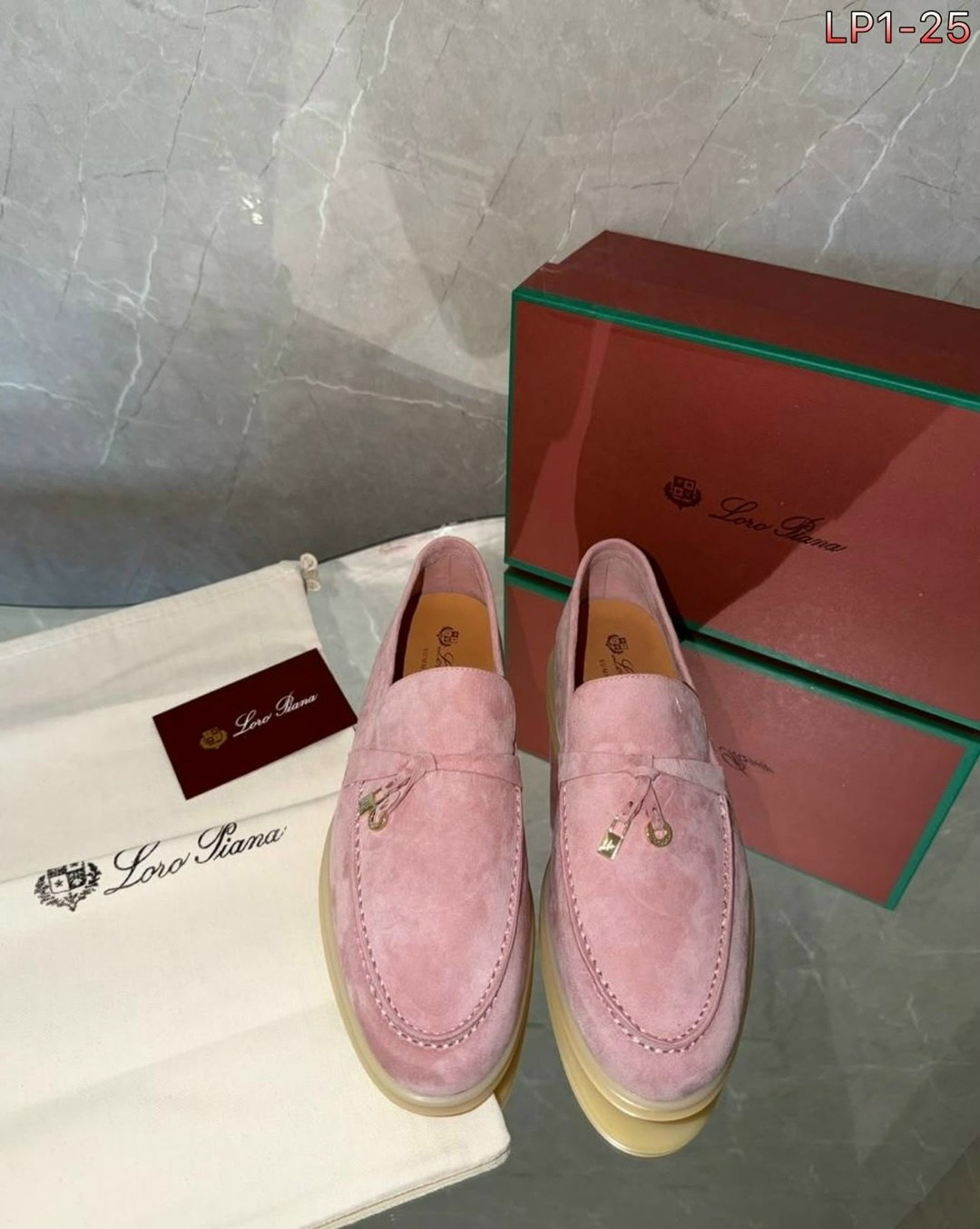 замшевые женские лоферы loro piana розовые,loro piana лоферы женские,лоферы loro piana,,лоферы замшевые loro piana