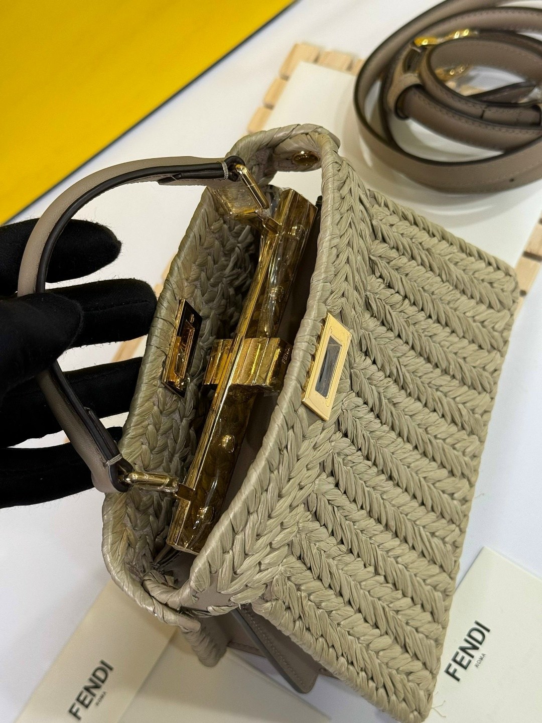 fendi сумки,fendi сумка fendi,женская сумка fendi,fendi fendi,fendi bag
