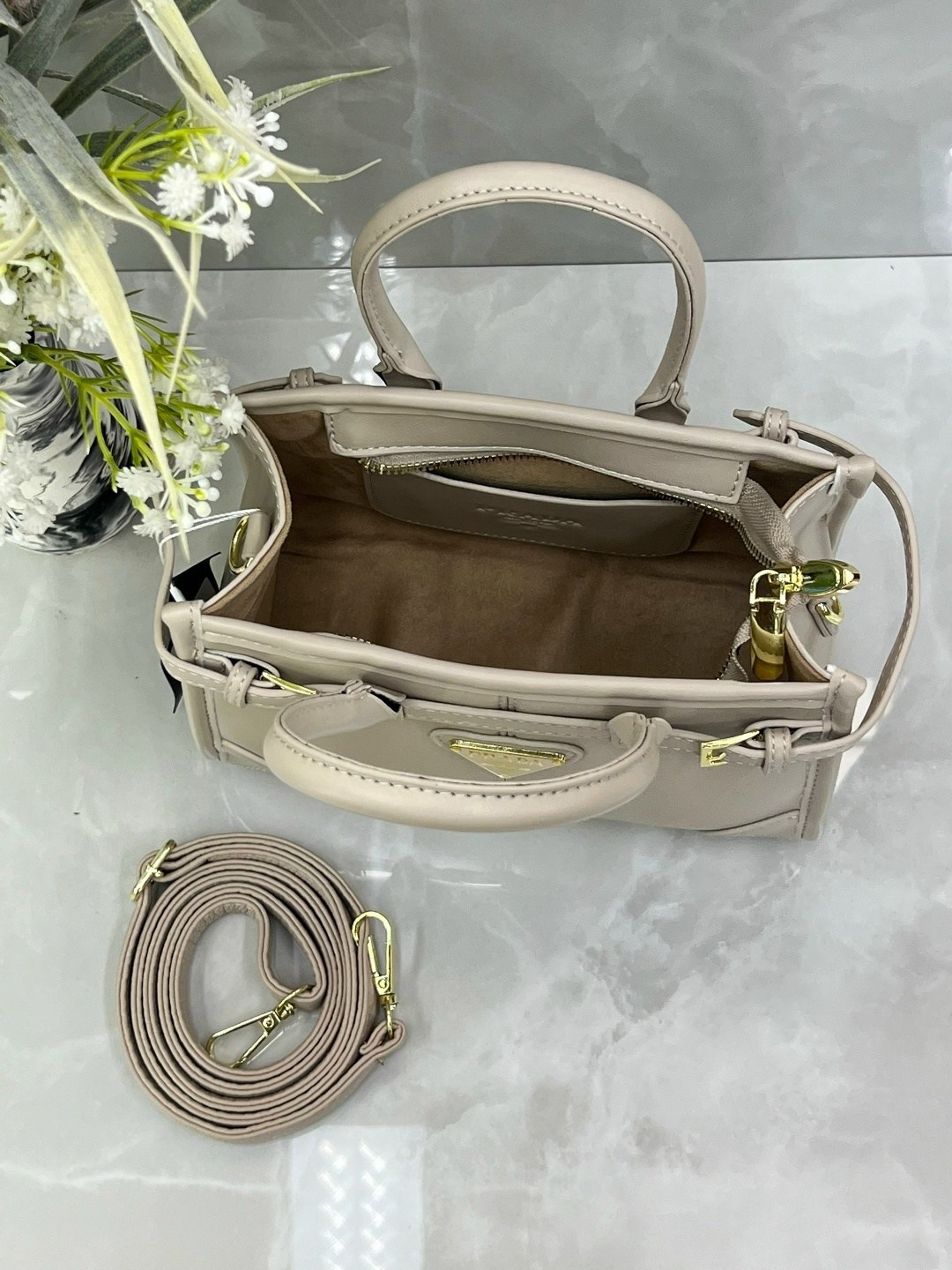 сумка prada,прада сумка,модная сумка,сумка,женская сумка prada