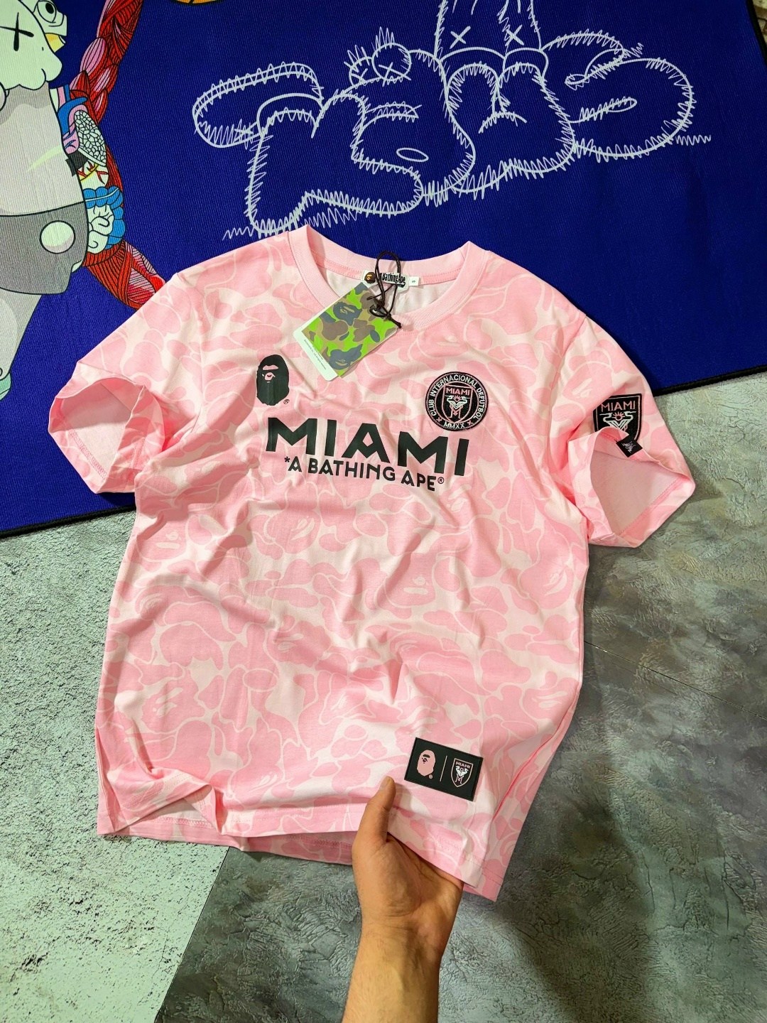 футболка bape inter miami синтетика белая 2xl,футболка bape,футболка bape inter miami,футболка футбольная интер майями bape,мужская футболка