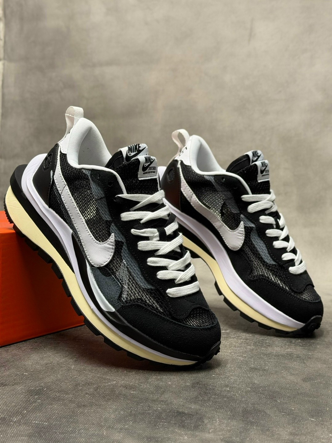 nike vaporwaffle sacai black white,кроссовки sacai x nike vaporwaffle,nike sacai,кроссовки sacai x nike vapor waffle,nike vapowaffle x sacai black white cv1363-001