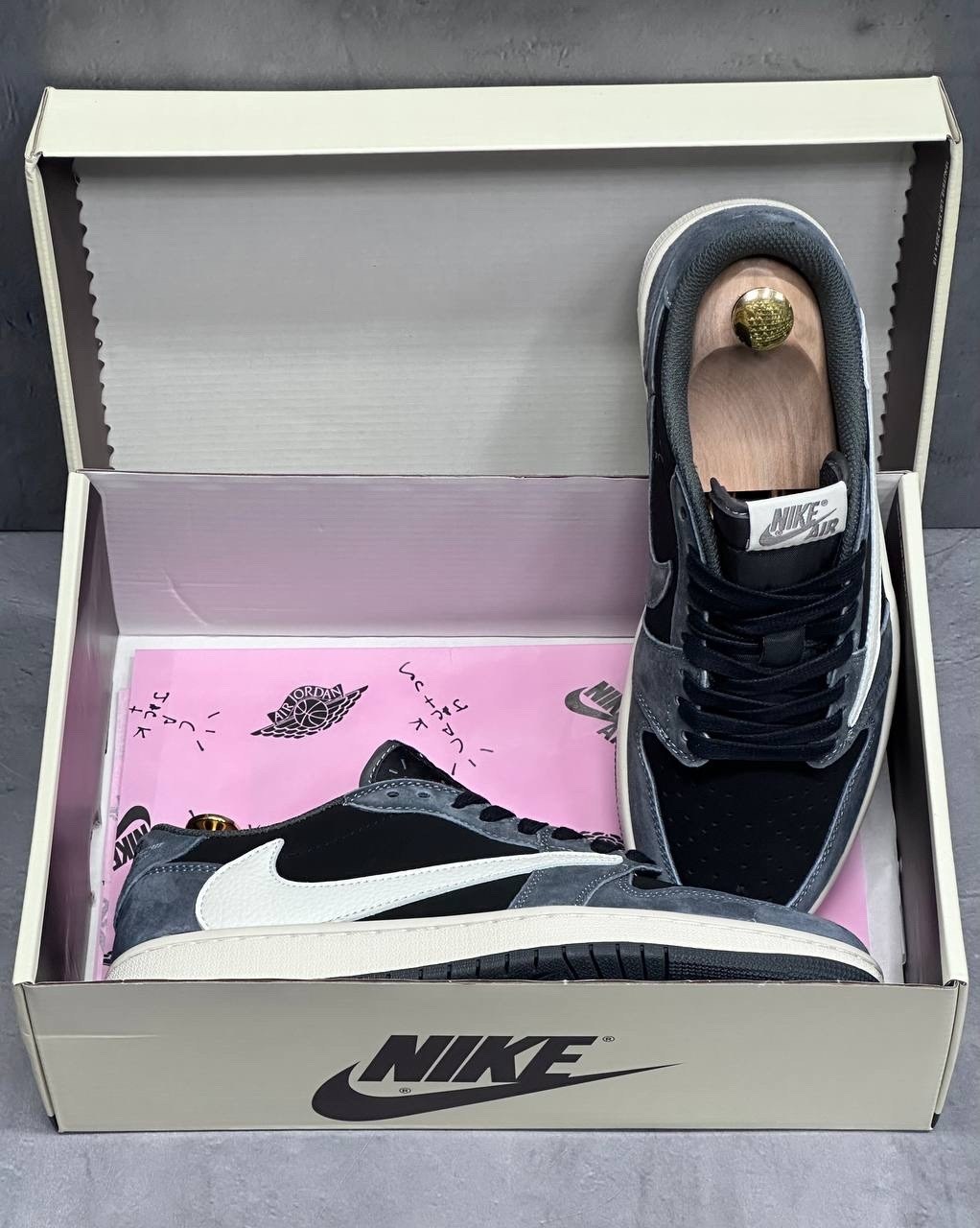 nike air jordan 1 low travis scott olive,travis scott × nike air jordan 1 low,nike air jordan 1 low x travis scott,кроссовки nike air jordan 1 low travis scott,кроссовки nike air jordan 1 low x travis