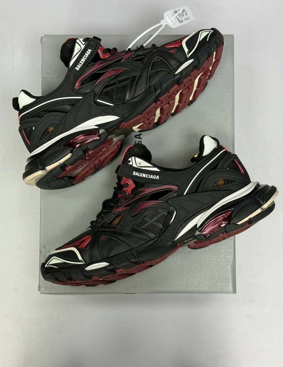 кроссовки balenciaga track 2,balenciaga track 2 black and red,кроссовки balenciaga,кроссовки balenciaga track 2.0 sneakers black/red,кроссовки balenciaga track 2.0 "black/red/white"