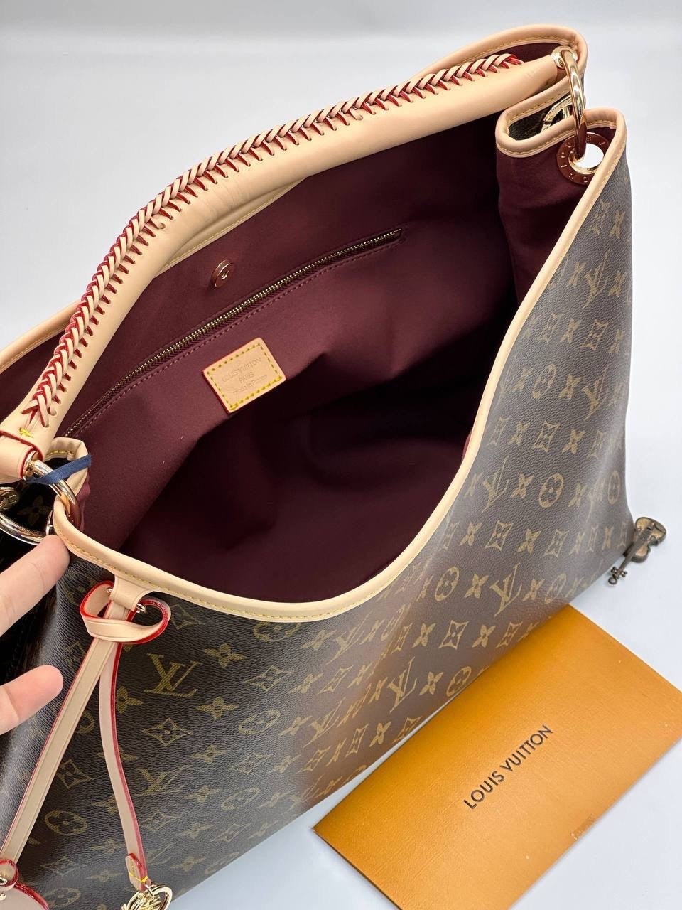 louis vuitton сумка,louis vuitton сумка на плечо,сумка женская louis vuitton,модная сумка,сумка