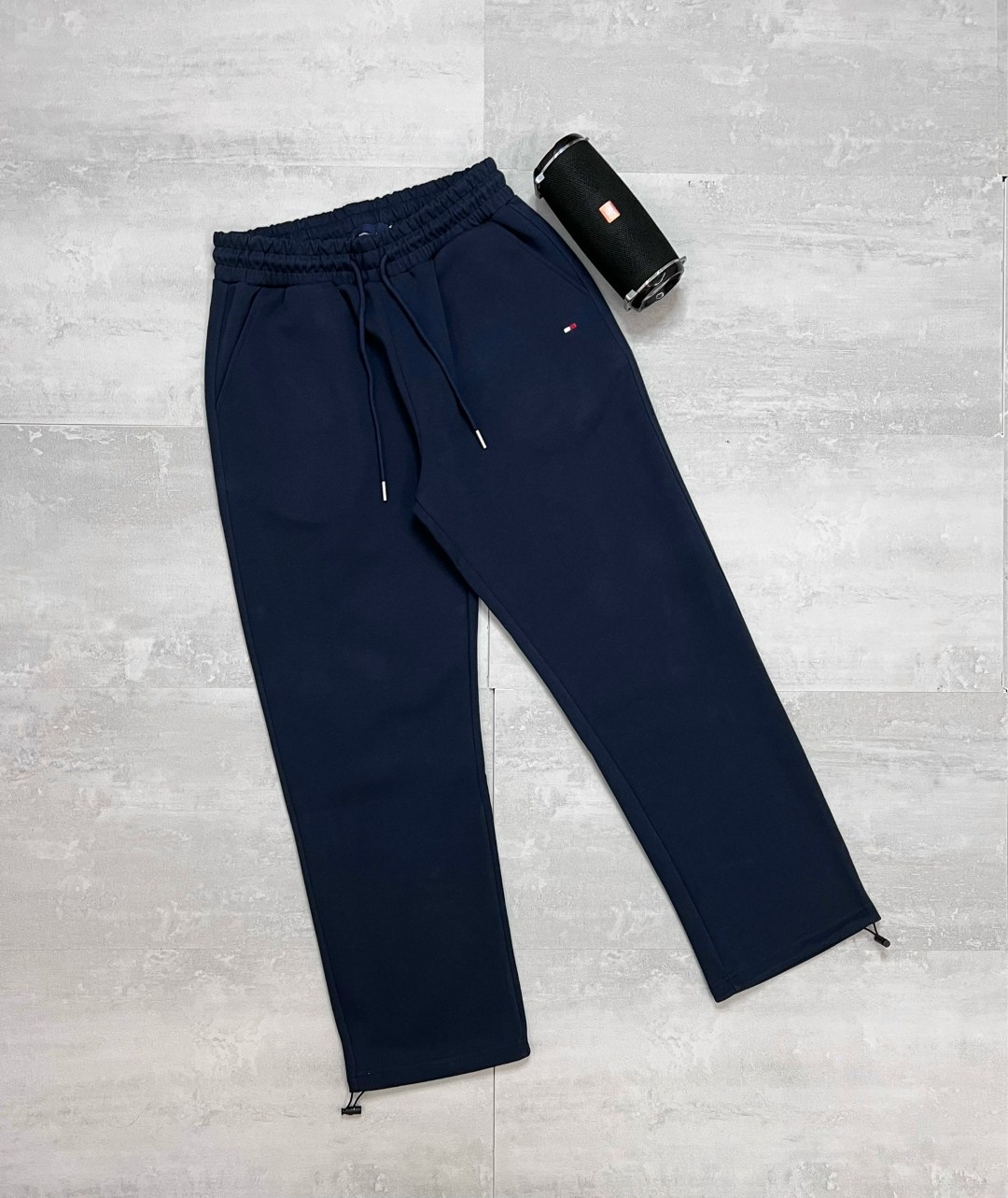 cпортивные брюки tommy hilfiger,брюки мужские tommy hilfiger,спортивные брюки,штаны спортивные,спортивные брюки мужские