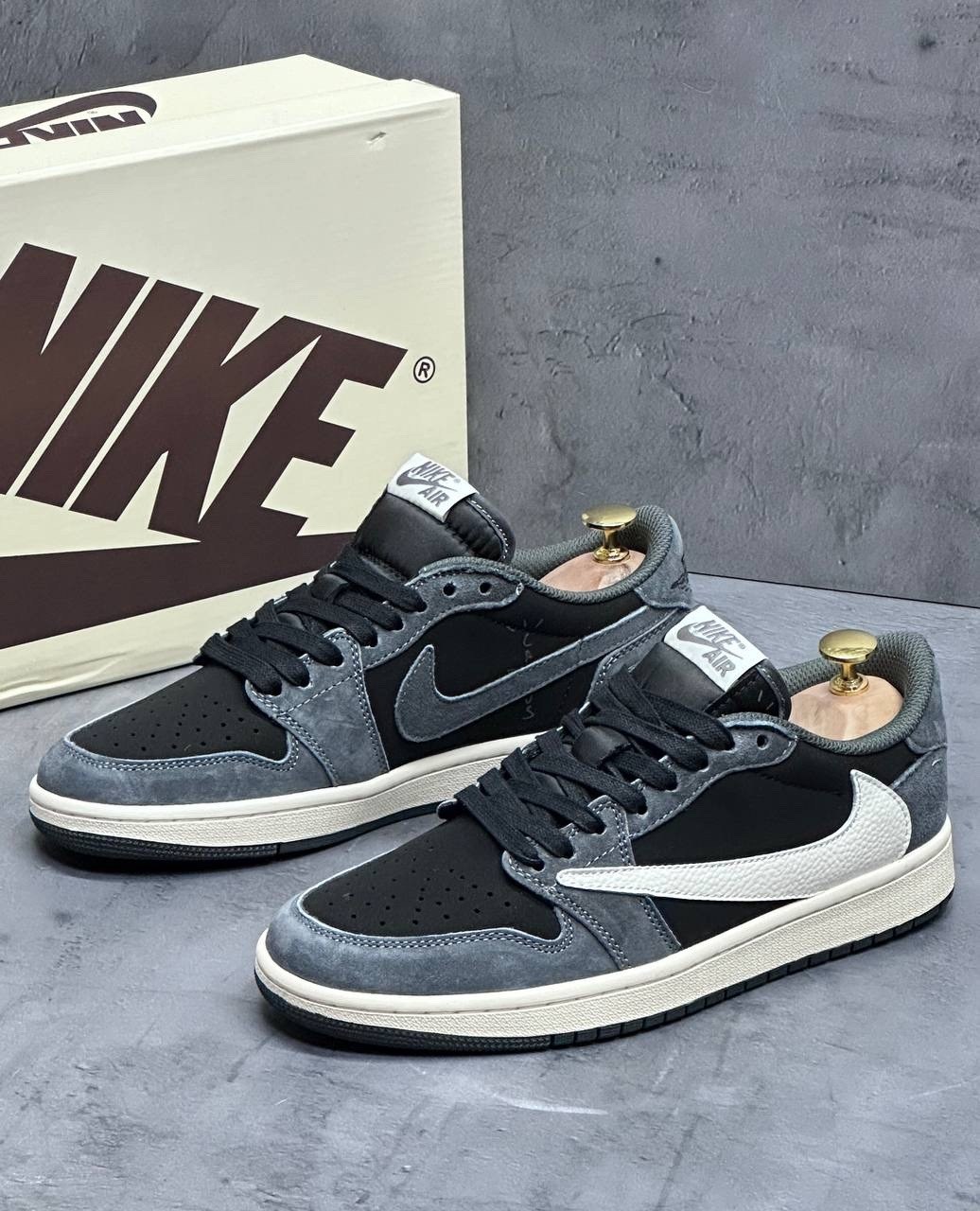 nike air jordan 1 low travis scott olive,travis scott × nike air jordan 1 low,nike air jordan 1 low x travis scott,кроссовки nike air jordan 1 low travis scott,кроссовки nike air jordan 1 low x travis