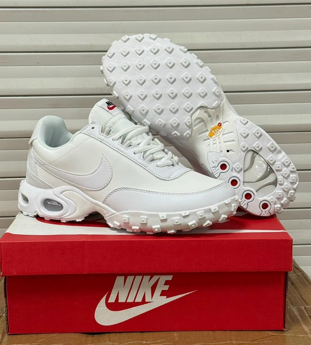 nike tn air max plus white,кроссовки nike air max tn plus,кроссовки,кроссовки nike air max plus,кроссовки nike air max