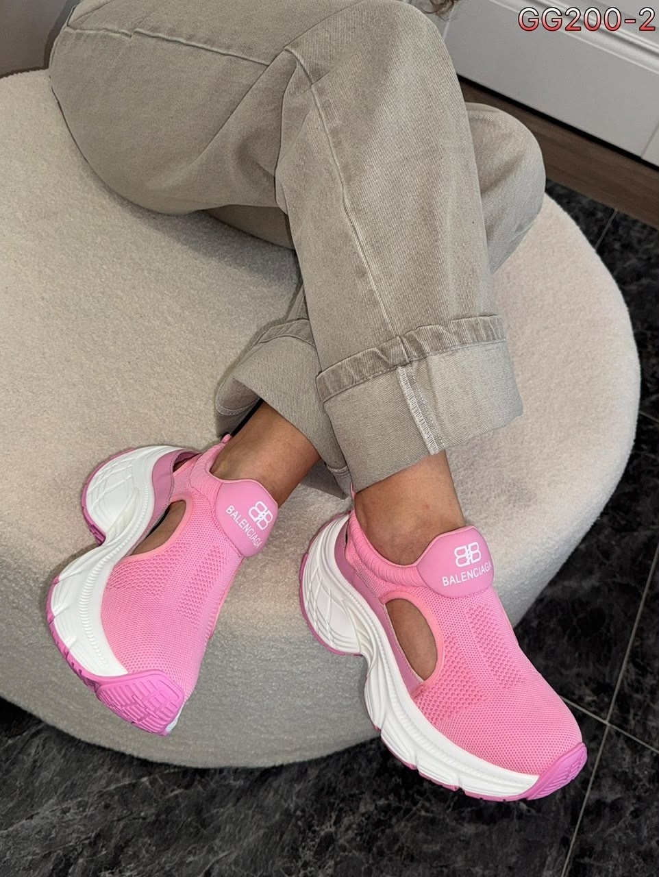 кроссовки женские balenciaga,босоножки balenciaga,кроссовки balenciaga,кроссовки на высокой подошве,сандалии balenciaga