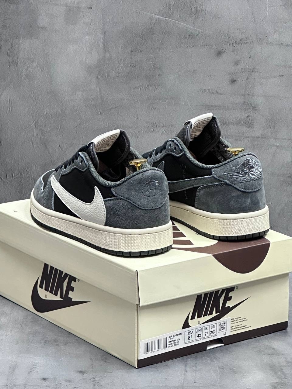 nike air jordan 1 low travis scott olive,travis scott × nike air jordan 1 low,nike air jordan 1 low x travis scott,кроссовки nike air jordan 1 low travis scott,кроссовки nike air jordan 1 low x travis
