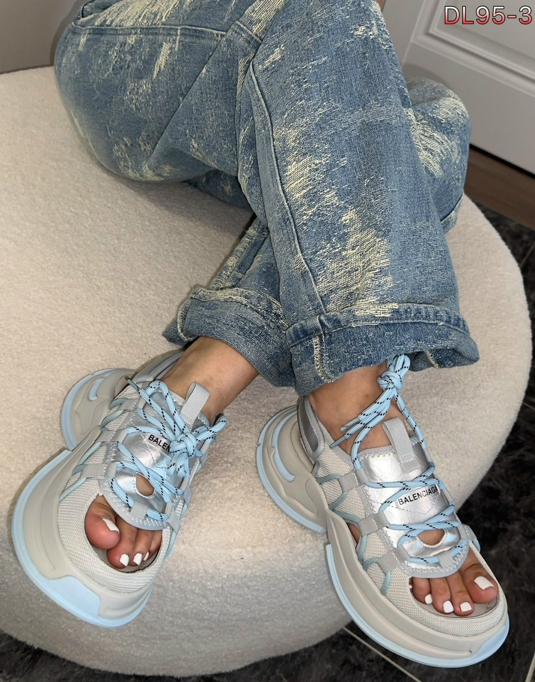 кроссовки женские balenciaga,босоножки balenciaga,кроссовки balenciaga,сандалии balenciaga,balenciaga