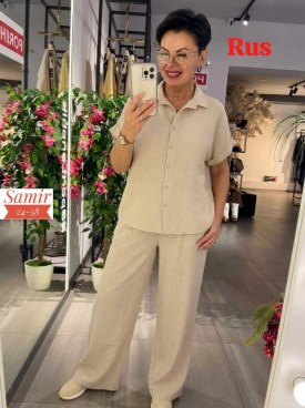 Костюм