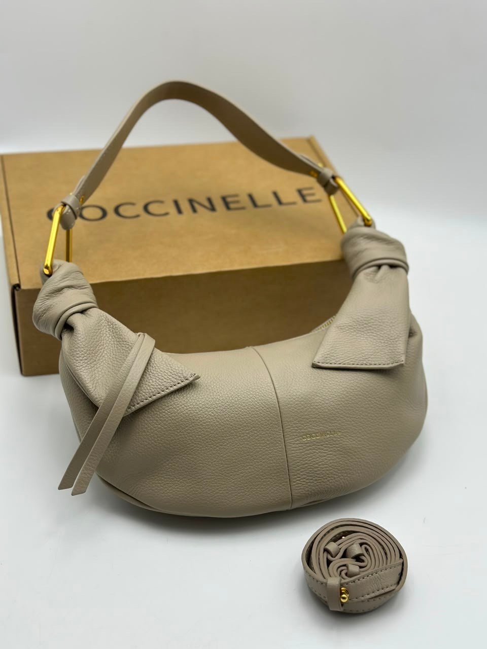 сумка,сумка coccinelle,женская сумка,сумочка для женщин,синяя сумка