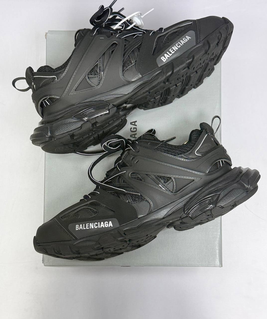 кроссовки balenciaga track,кроссовки balenciaga,кроссовки баленсиага трек 1,баленсиага кроссовки черные track,кроссовки мужские баленсиага