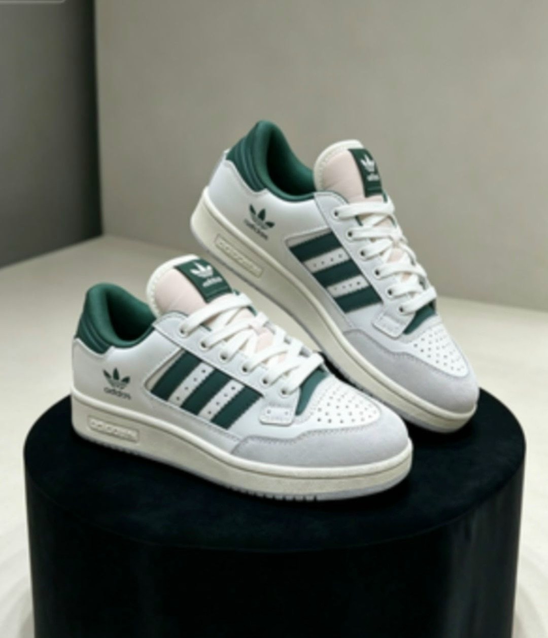 кроссовки adidas,кроссовки мужские женские adidas,кроссовки мужские adidas,кроссовки adidas original,адидас кроссовки