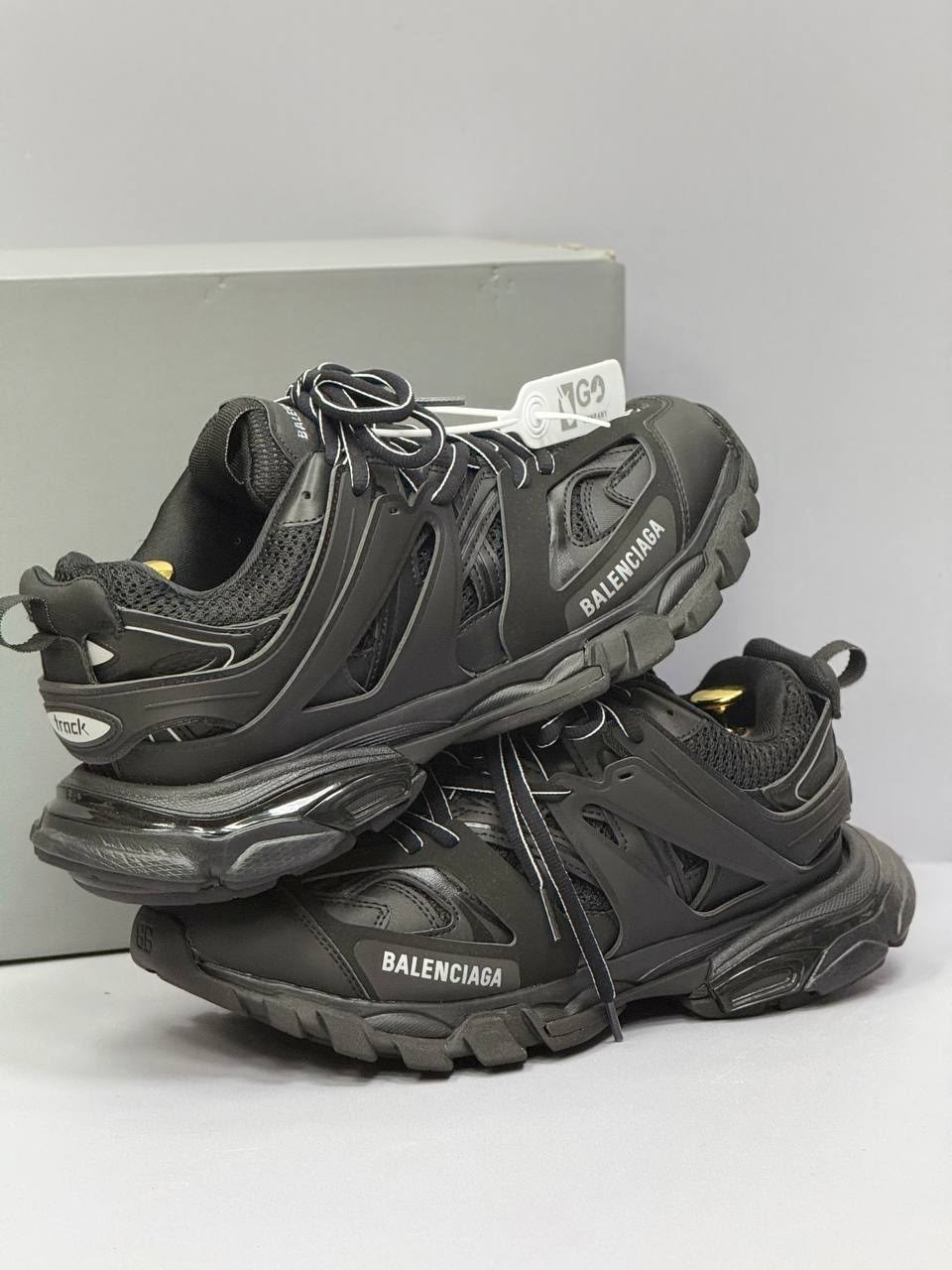 кроссовки balenciaga track,кроссовки balenciaga,кроссовки баленсиага трек 1,баленсиага кроссовки черные track,кроссовки мужские баленсиага