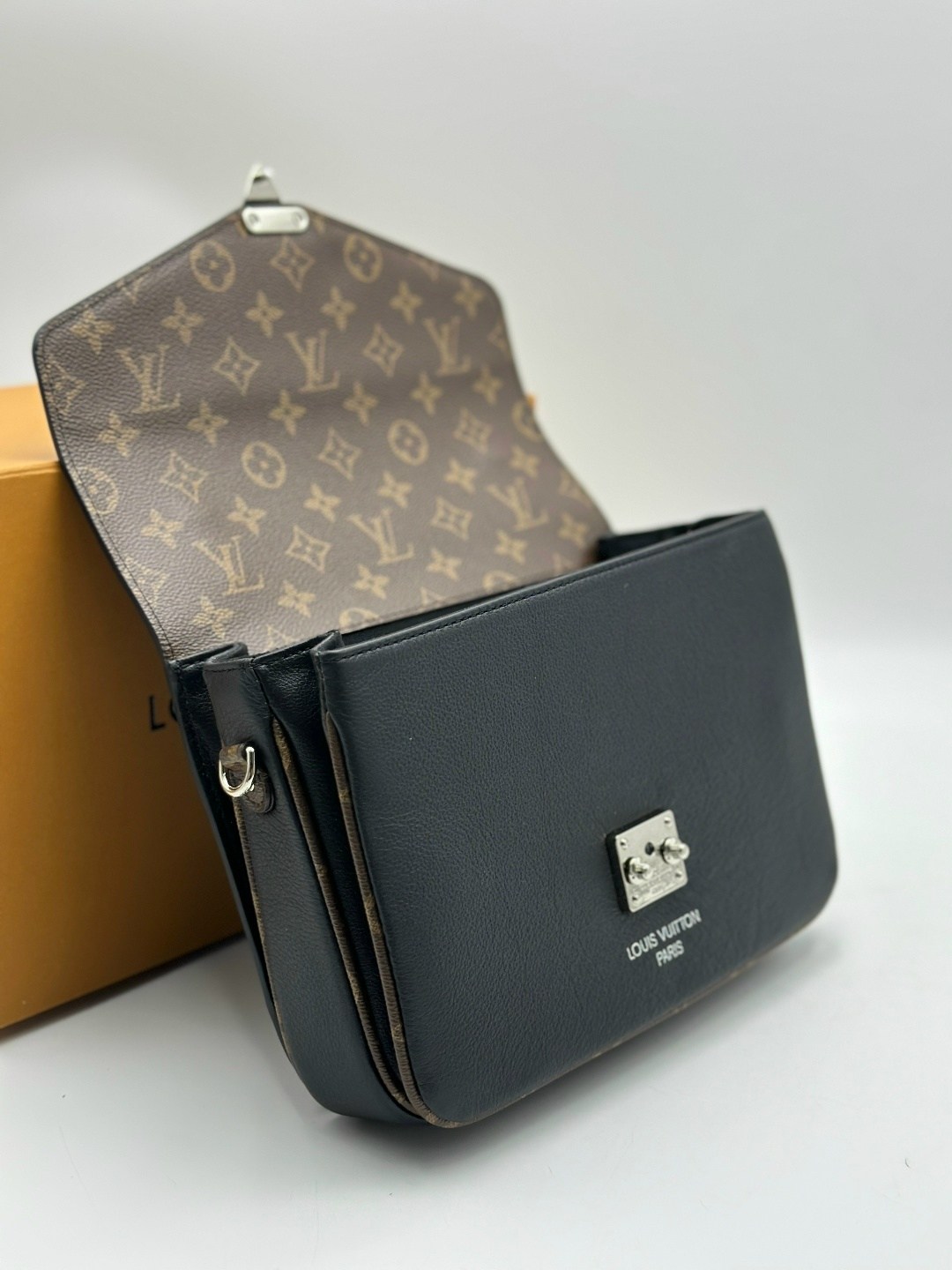 сумка louis vuitton женская,louis vuitton сумка,сумка louis vuitton pochette metis,женская сумка louis vuitton lockme a125261 22/16 см чёрная,louis vuitton pochette