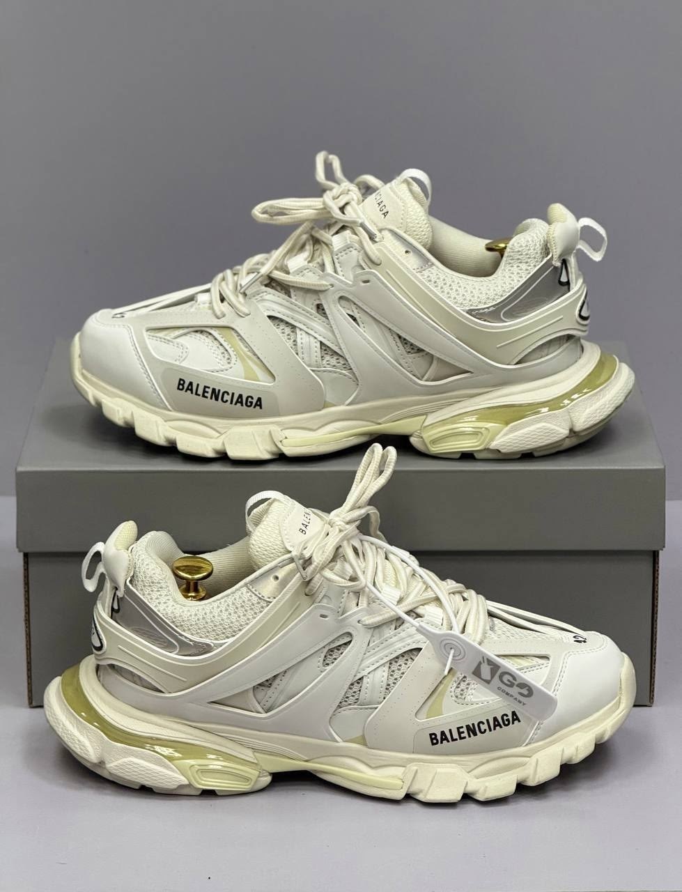 кроссовки баленсиага женские оригинал,кроссовки женские balenciaga,кроссовки balenciaga track,кроссовки balenciaga,баленсиага кроссовки 16 см подошва