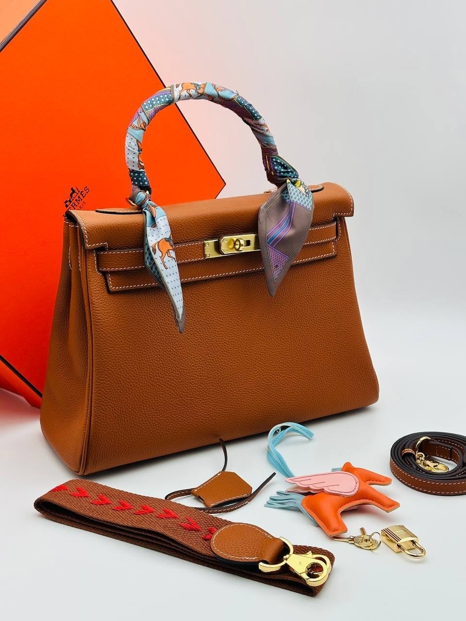 сумка hermes,женская сумка hermes,сумка hermes kelly,сумка гермес,сумка хермес келли