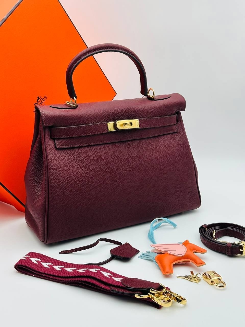 сумка hermes,женская сумка hermes,сумка hermes kelly,сумка гермес,сумка хермес келли