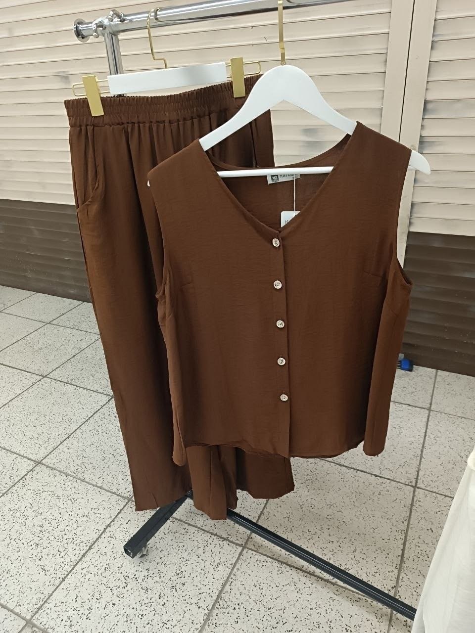 костюм классический sami fashion line женский летний брючный льняной,костюм брючный льняной с жилеткой raposa,костюм льняной брючный с жилетом,брючный льняной костюм,костюм льняной брючный с жилетом ц