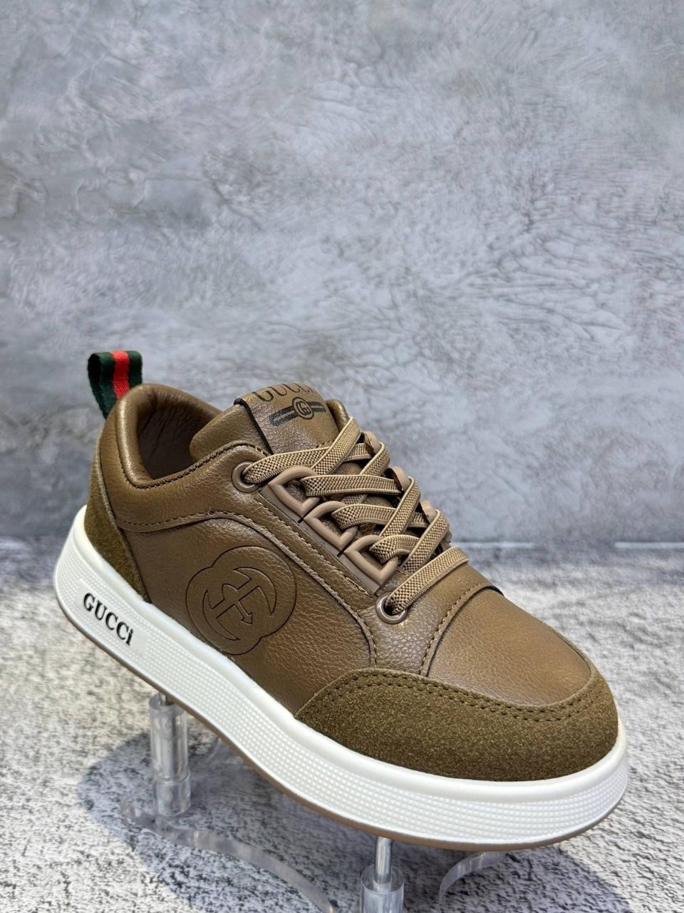 ,кроссовки gucci,кроссовки gucci мужские,кроссовки гуччи мужские,кожаными кроссовками gucci
