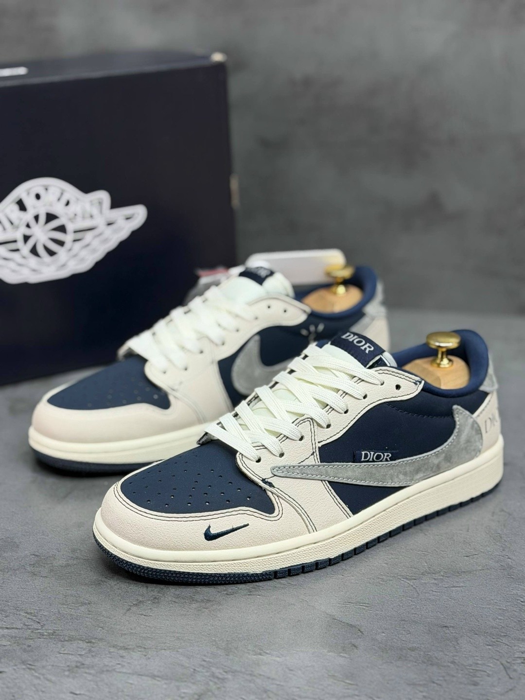 кроссовки nike air jordan 1 low x travis scott,кроссовки nike air jordan 1 low,кроссовки travis scott x nike air jordan 1,кроссовки travis scott x air jordan 1 low,кроссовки мужские nike air jordan 1