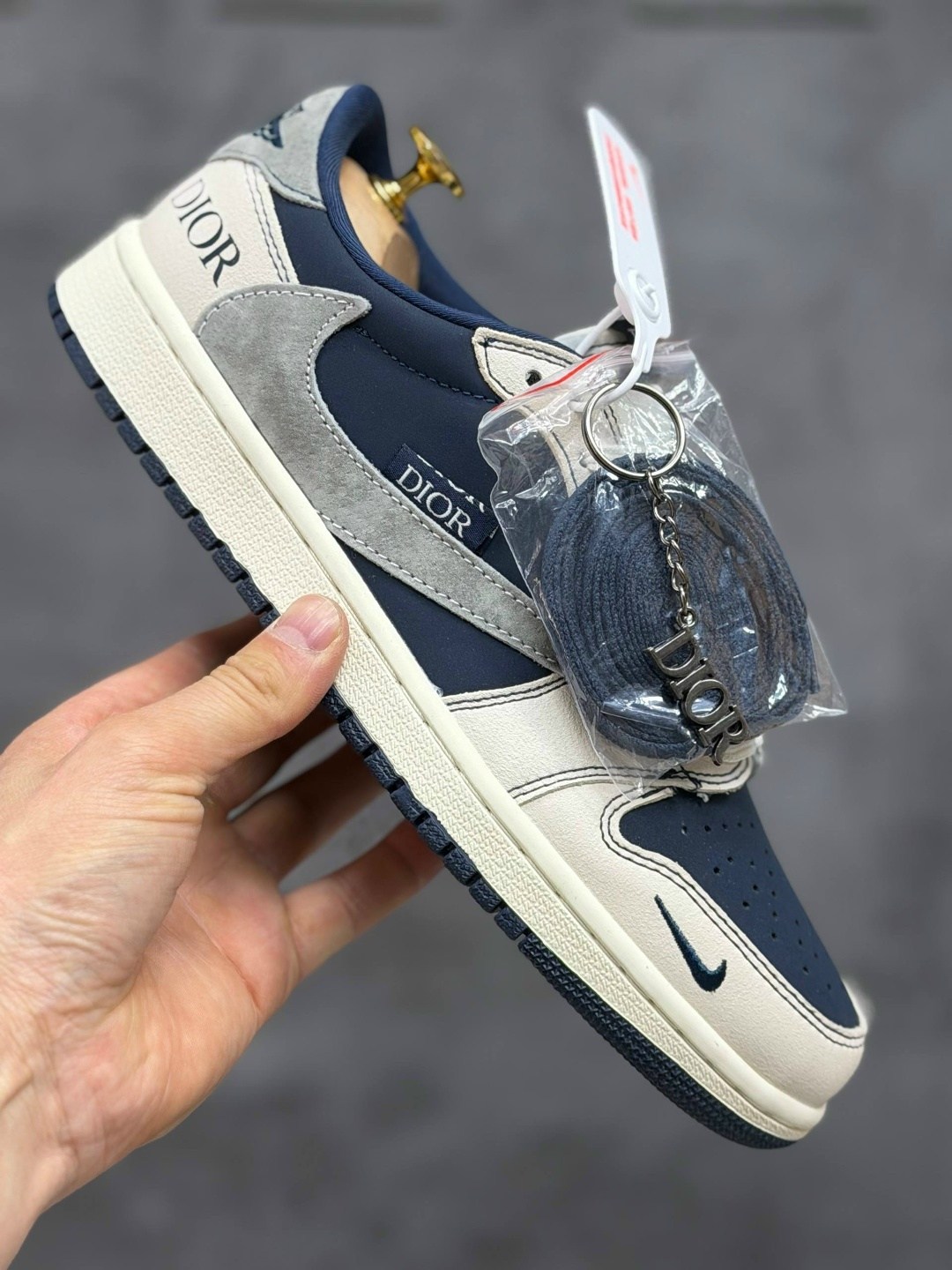 кроссовки nike air jordan 1 low x travis scott,кроссовки nike air jordan 1 low,кроссовки travis scott x nike air jordan 1,кроссовки travis scott x air jordan 1 low,кроссовки мужские nike air jordan 1