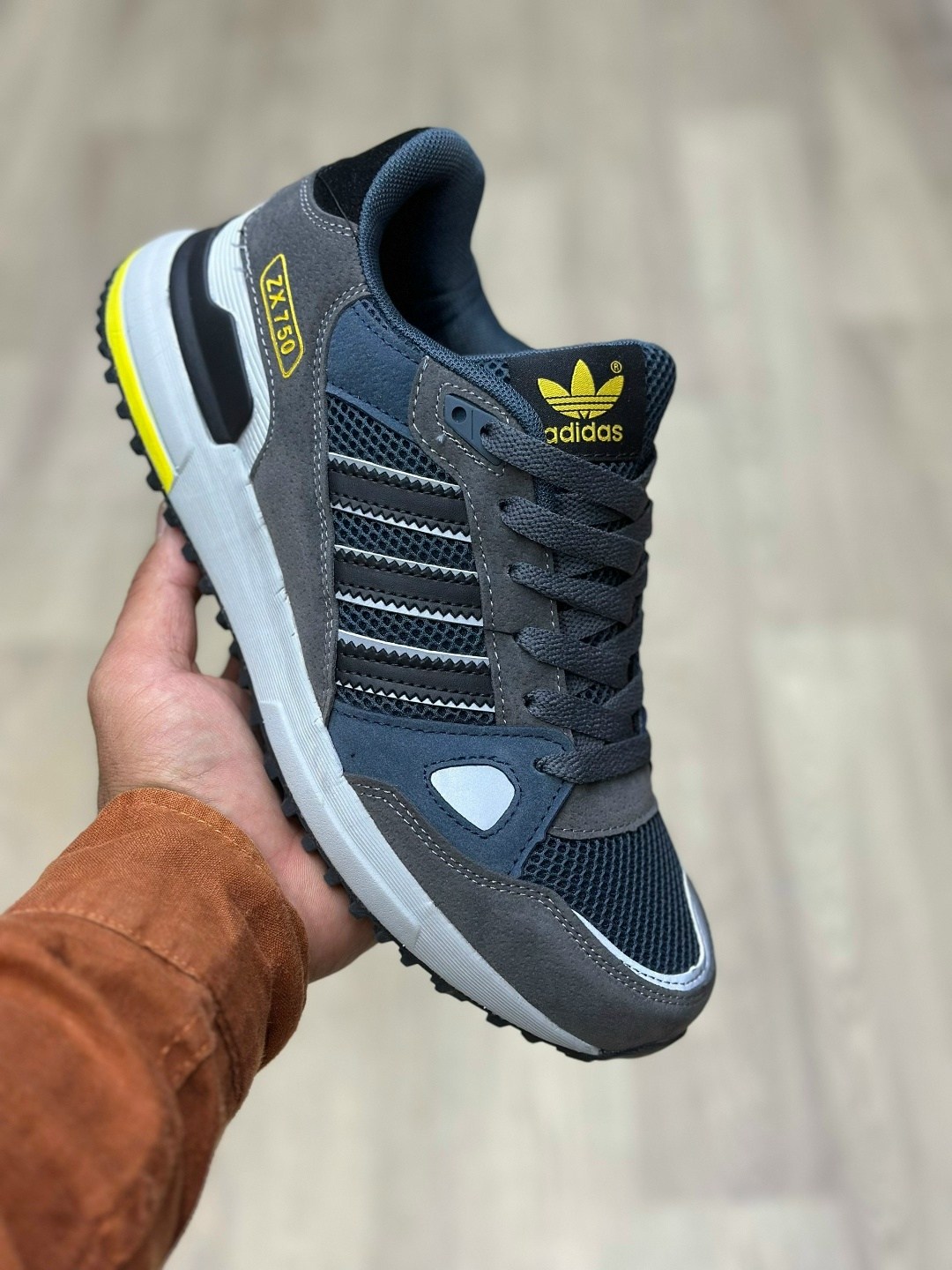 кроссовки adidas zx 750 мужские,кроссовки adidas zx 750,кроссовки adidas,adidas мужские кроссовки,adidas zx 750