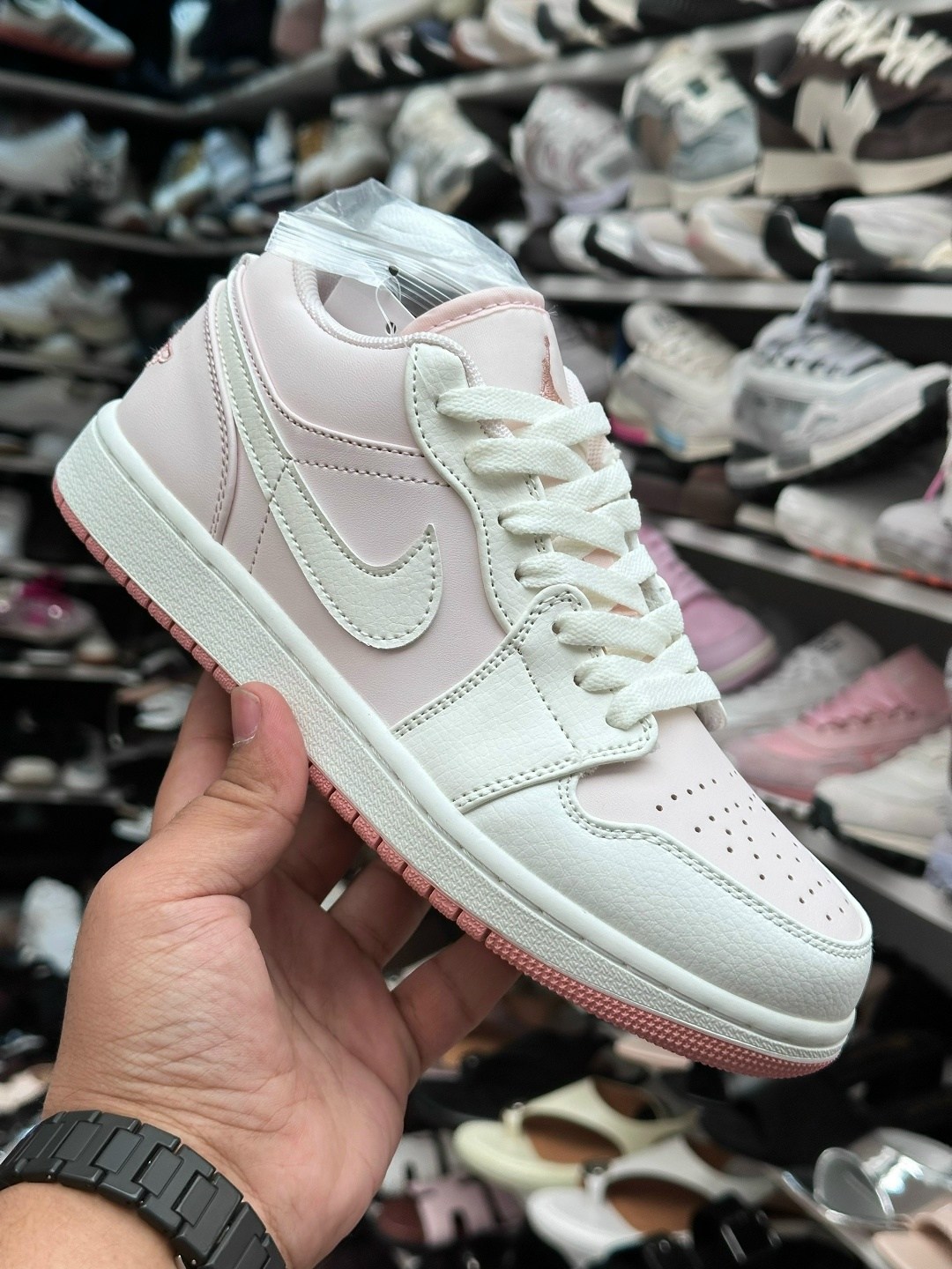 женские кроссовки nike,кроссовки,кроссовки nike air jordan 1 low,nike air jordan 1 low,кроссовки женскиe