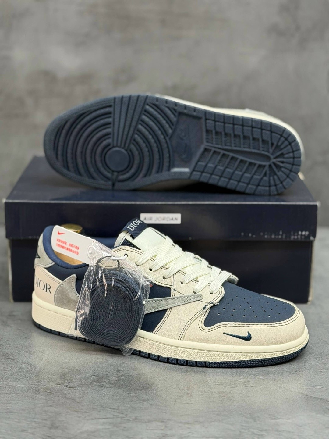 кроссовки nike air jordan 1 low x travis scott,кроссовки nike air jordan 1 low,кроссовки travis scott x nike air jordan 1,кроссовки travis scott x air jordan 1 low,кроссовки мужские nike air jordan 1