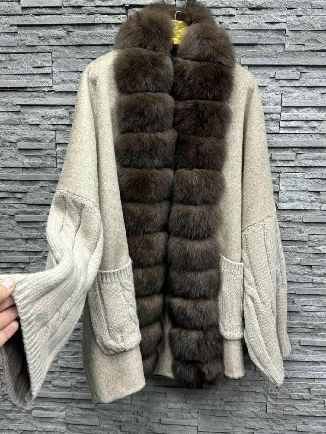 кардиган с песцом,кардиган с мехом,вязаный кардиган,кардиган с мехом песца,кардиган